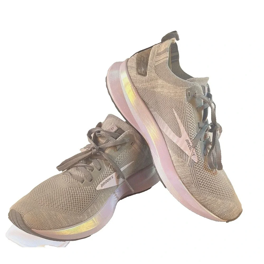 Brooks Levitate 4 Grey Pearl WMNS  Size 9 1203351B084 Walking Running Trainers